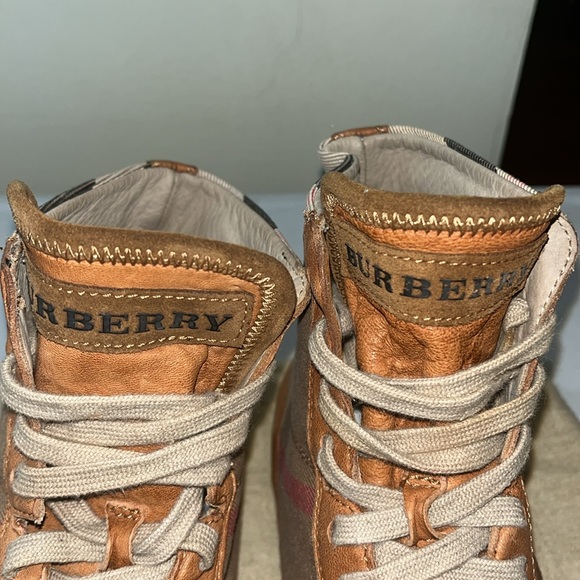 Burberry Men's Brown High-Top Sneakers - Picture 4 of 8